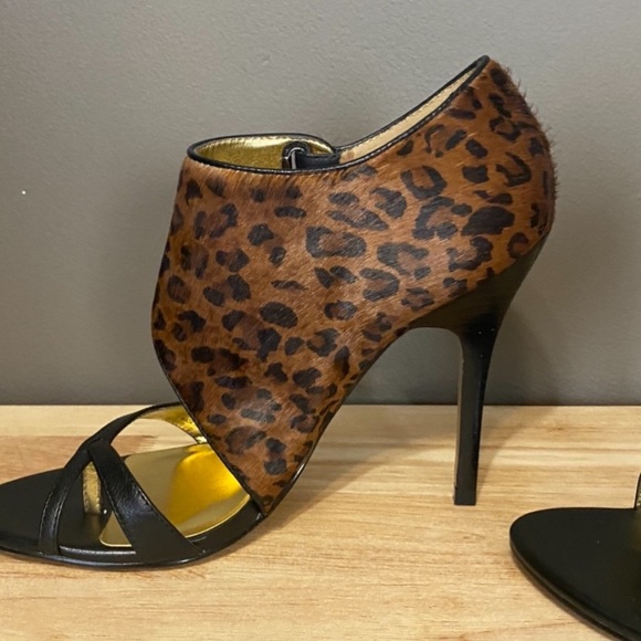 🔻SALE🔻CHARLES DAVID🔹NEW IN BOX • GENUINE LEATHER - Picture 7 of 12